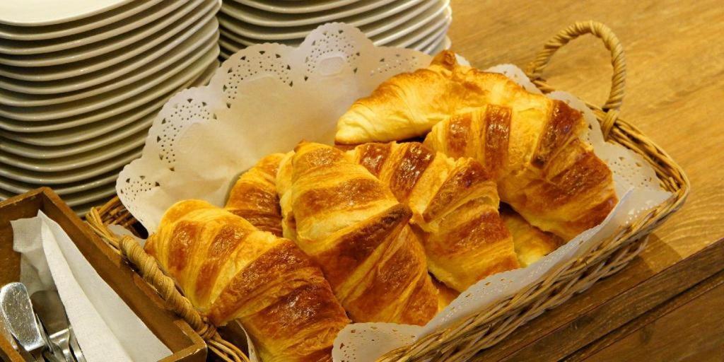 Apa Hotel Chiba Inzaimakinohara-Ekimae Narita Ngoại thất bức ảnh