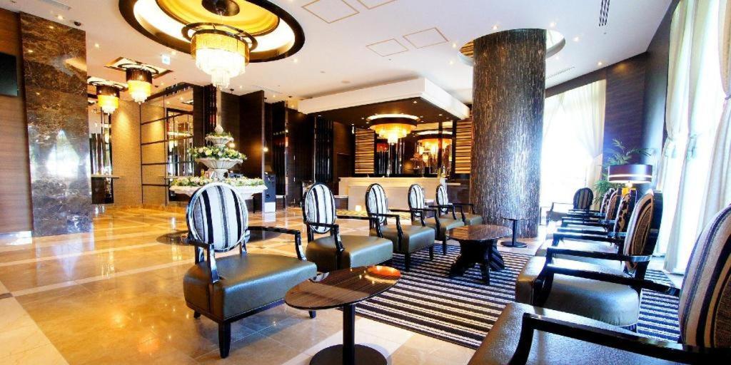 Apa Hotel Chiba Inzaimakinohara-Ekimae Narita Ngoại thất bức ảnh